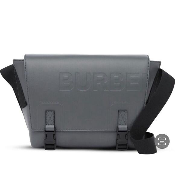 Burberry Leather Horseferry Debossed Logo Messenger Bag Small 8L NWT $1,550 - Picture 1 of 15